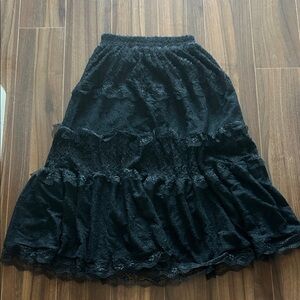 Grunge tiered Black Lace Skirt